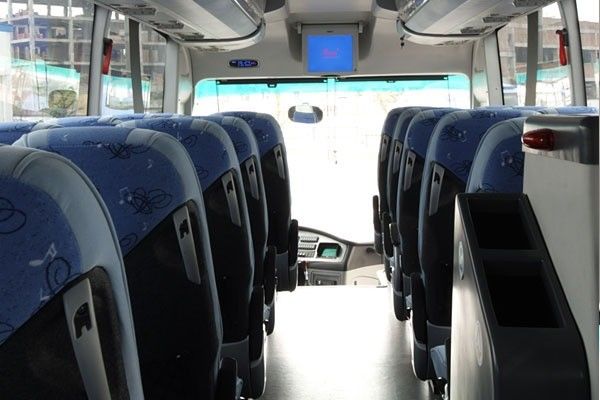 Силовое рулевое управление 60 мест 12 м двигатель Cummins Использованные автобусы и автобусы с потреблением