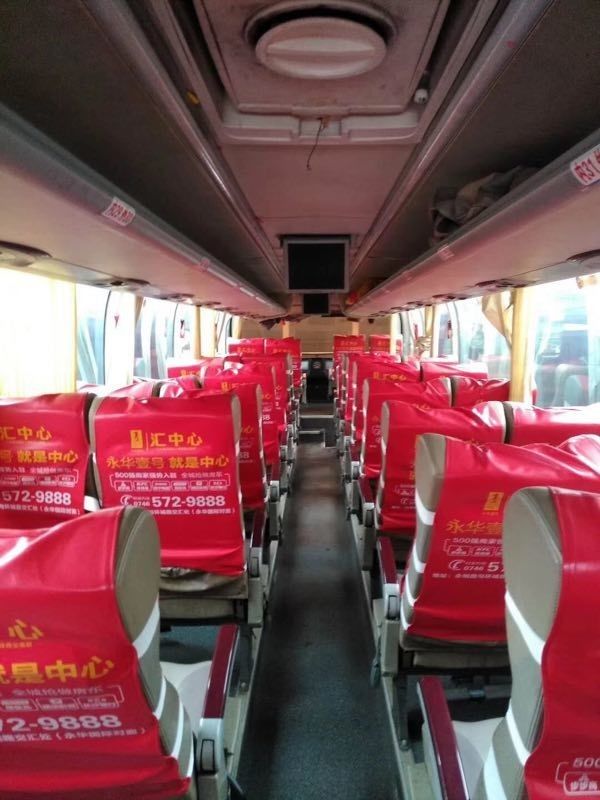 11 метров подержанных двухэтажных автобусов с 60 местами и левым рулем по доступной цене