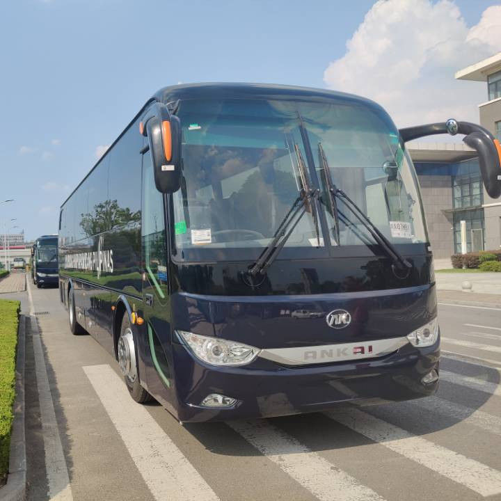5.5T Передняя ось Дизель Подержанный 50 мест Luxury Coach Bus Пассажирский Подержанный Автобус Coach