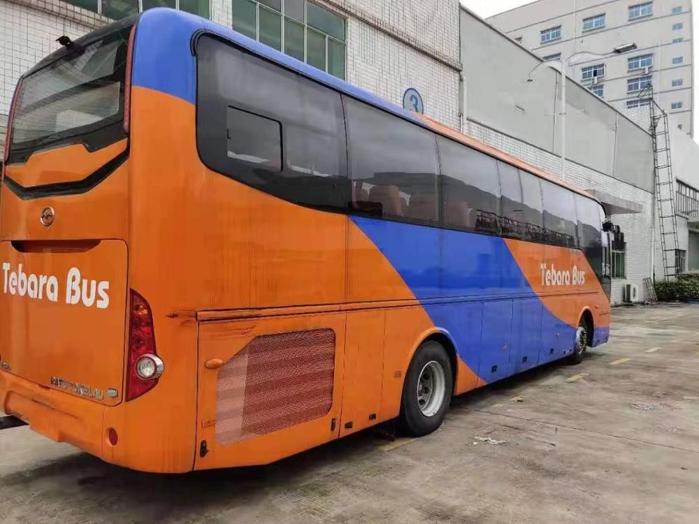 2015 Wuzhoulong RHD подержанный автобус для роскошных туристических автобусов Доступный и конкурентоспособный