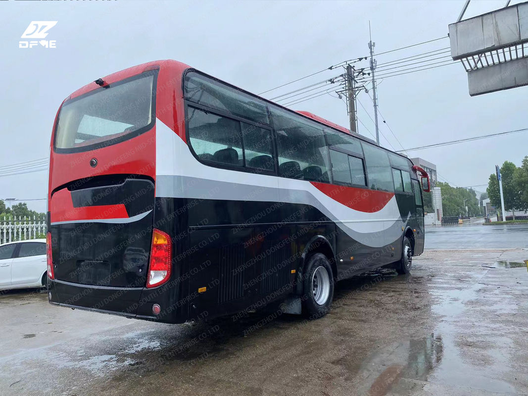 Передний двигатель 53 пассажиров Youtong Bus Luxury Coach с стандартом выбросов Euro 3