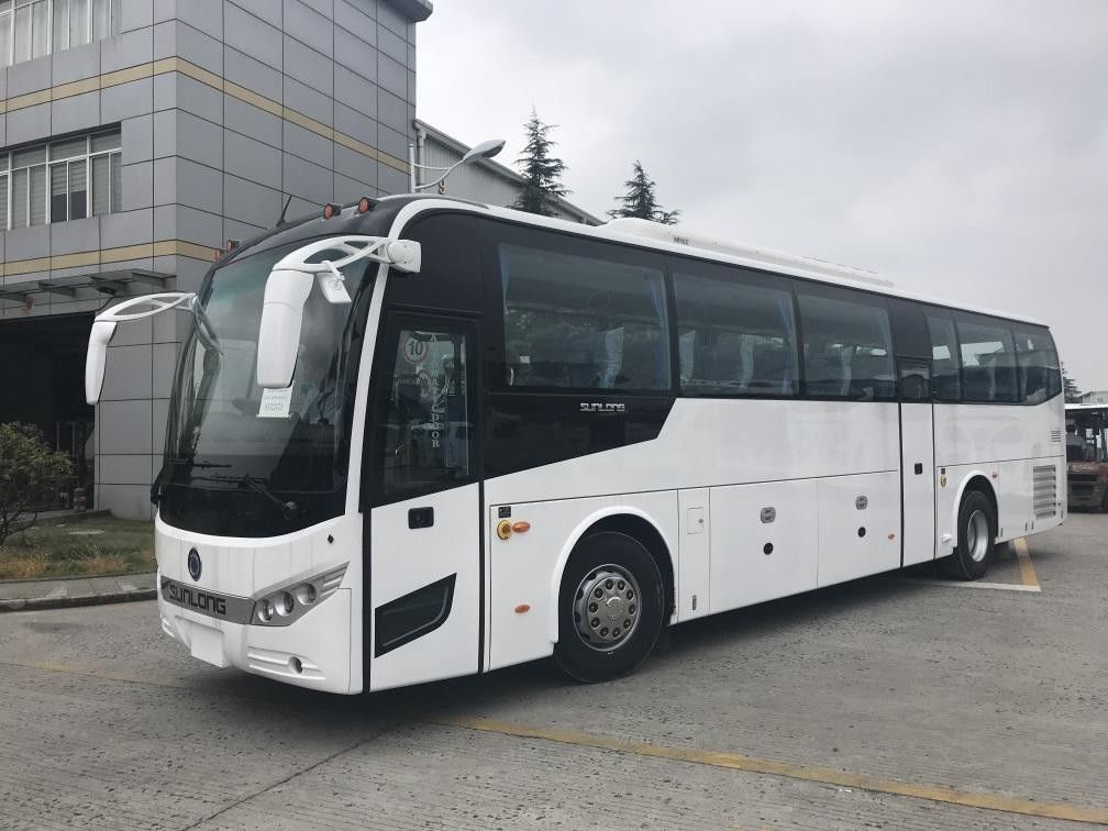12000*2550*3830 мм Подержанный автобус-коляска Роскошный RHD автобус с 39 местами и номинальной скоростью 2200 оборотов в минуту