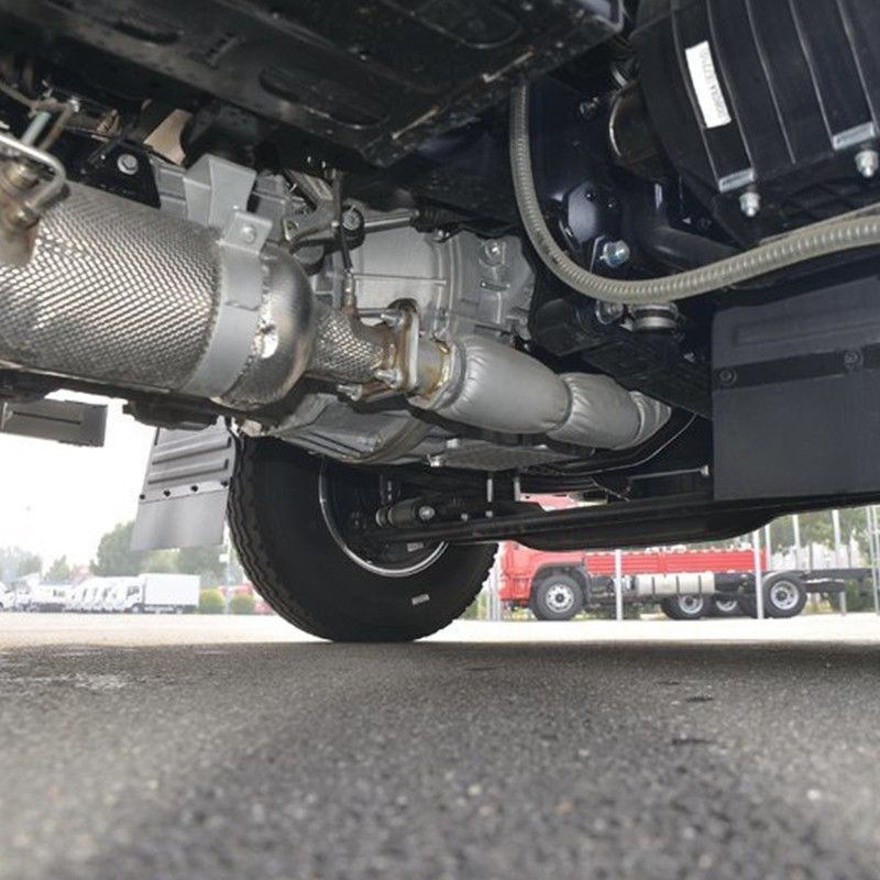 Камминз использовал холодильные грузовики для транспортировки замороженного мяса и куриных овощей