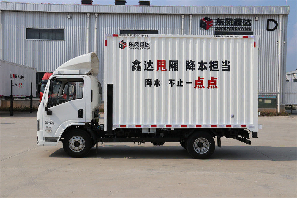 Isuzu Diesel 4*2 Средний грузовой грузовик с съемным кузовом и гидравлическими выдвижками