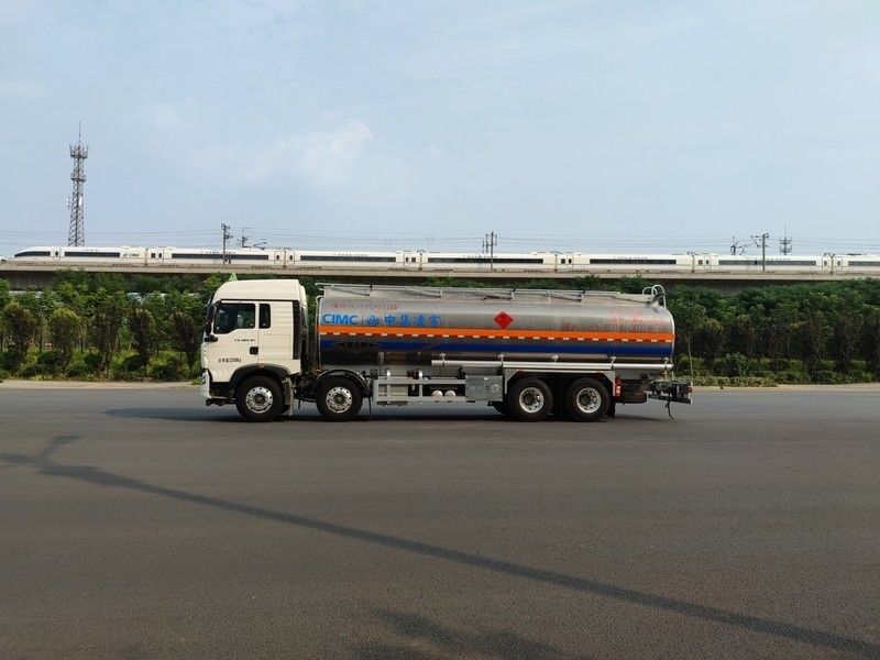 CIMC LINYU 8*4 30m3 SINO Алюминиевая сплав Дизельный танкер для транспортировки жидкого топлива