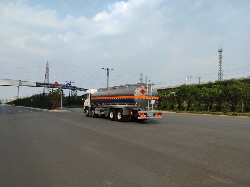 CIMC LINYU 8*4 30m3 SINO Алюминиевая сплав Дизельный танкер для транспортировки жидкого топлива