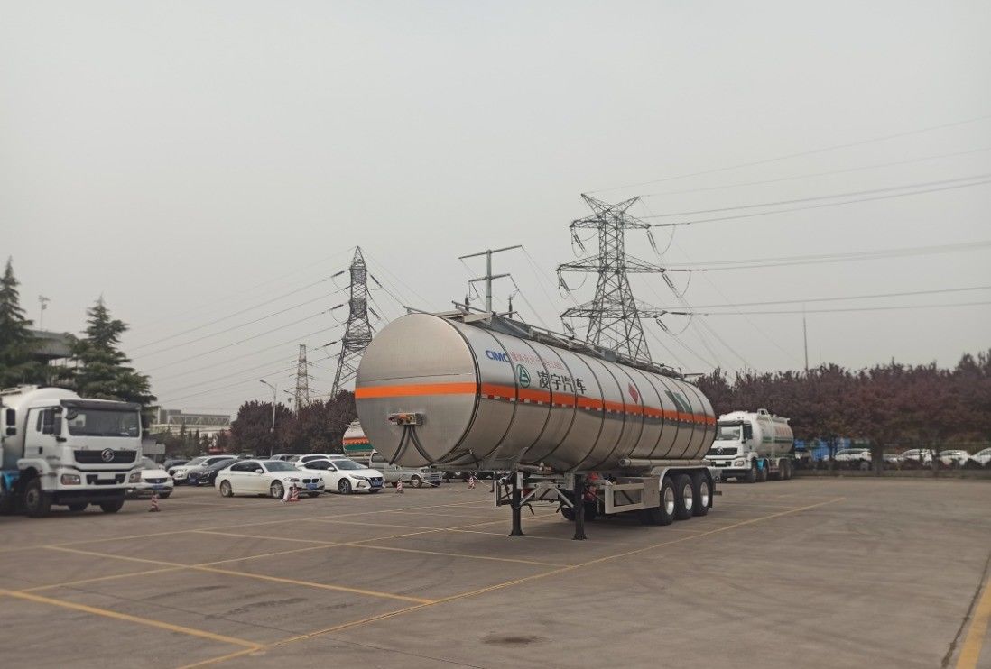 CIMC LINYU 46000L Алюминиевая сплав топливный танкер Прицепный грузовик с колесной базой 6150 1310 1310