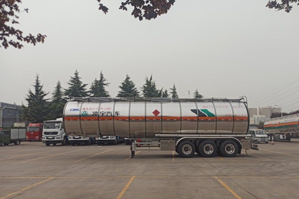 CIMC LINYU 46000L Алюминиевая сплав топливный танкер Прицепный грузовик с колесной базой 6150 1310 1310
