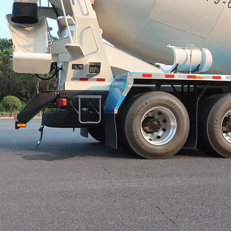 CIMC LINYU 16cbm Бетонный смеситель с скоростью быстрого подачи бетона ≥ 3 м3/мин