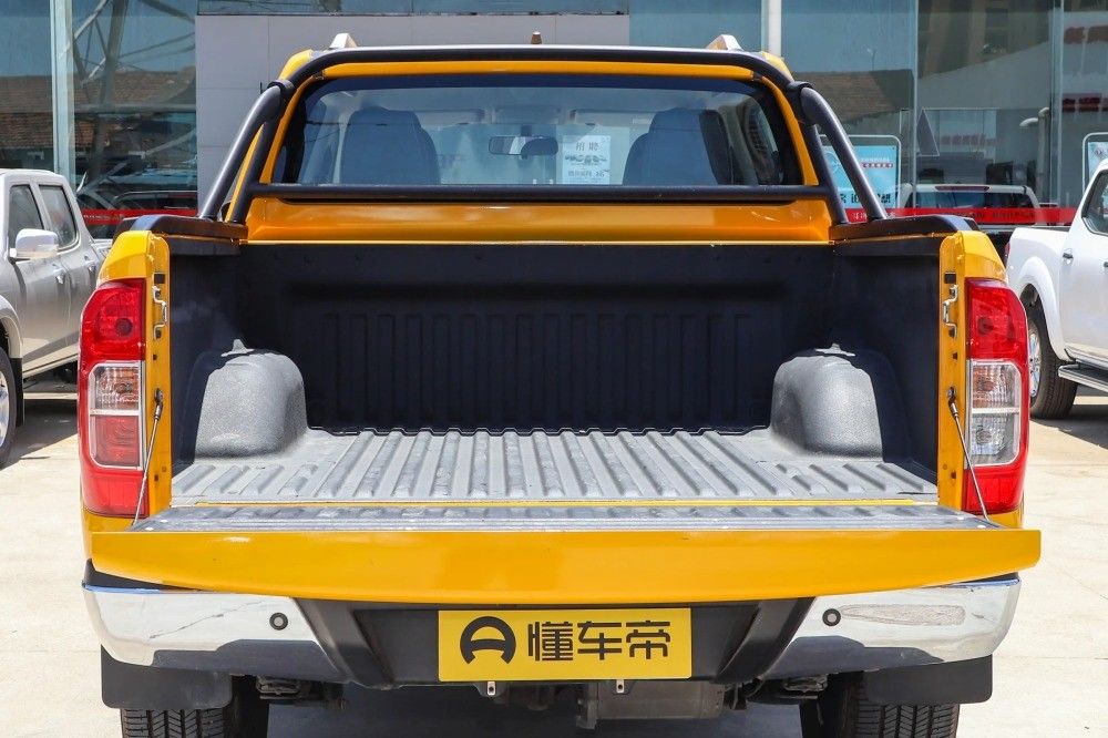 Dongfeng Rich 6 высокоскоростной и дальнобойный 4WD электрический пикап для 5 пассажиров