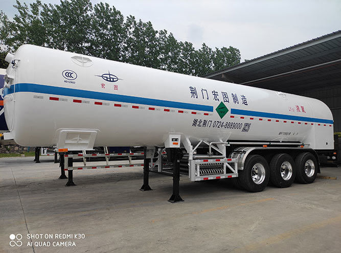 Общая масса около 34000 кг CIMC LINYU LPG Tanker Semi Trailer для транспортировки газа
