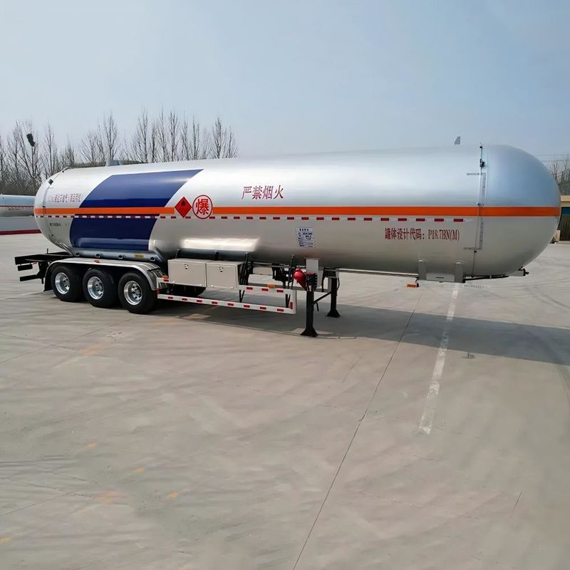 Общая масса около 34000 кг CIMC LINYU LPG Tanker Semi Trailer для транспортировки газа